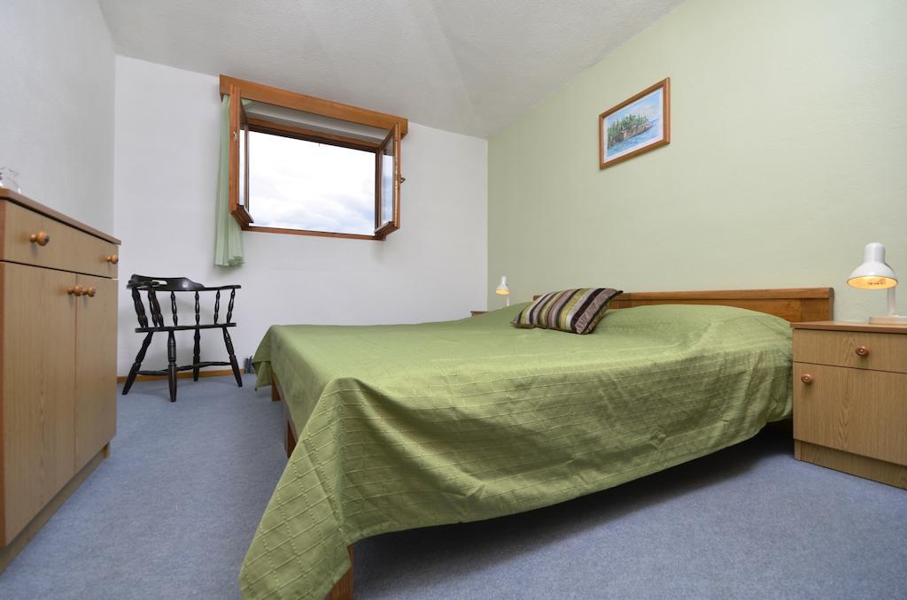 Apartments Ana Baška Voda Szoba fotó