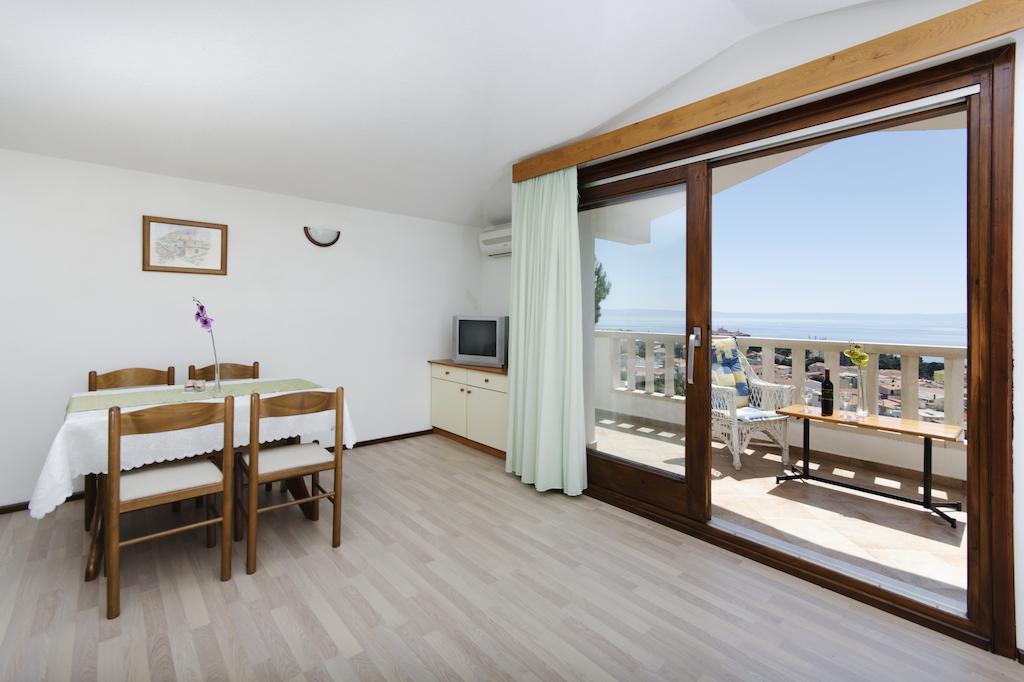 Apartments Ana Baška Voda Szoba fotó